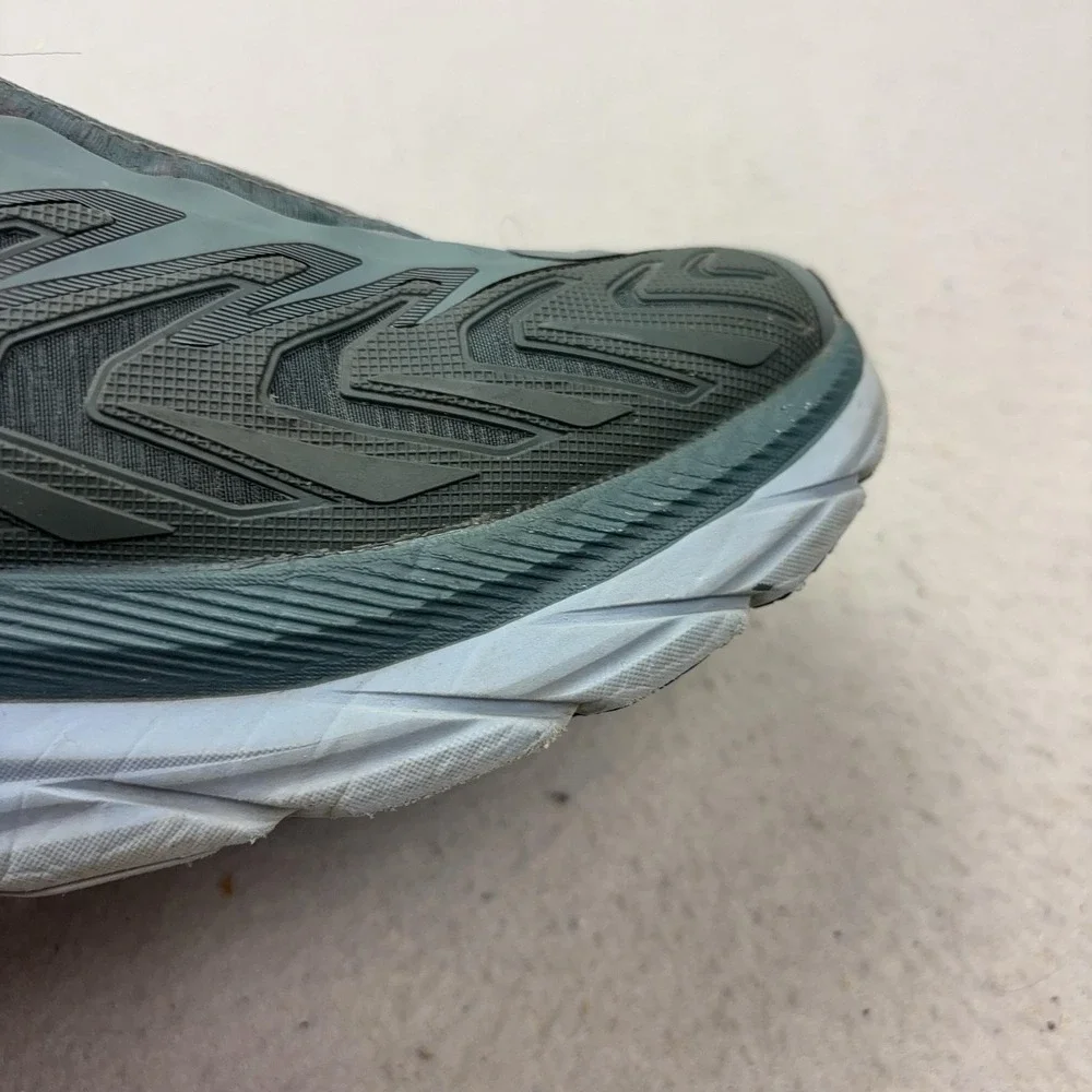 Hoka One One Project Clifton Running Shoes Mens Size 10 Gray Zip Cushioned